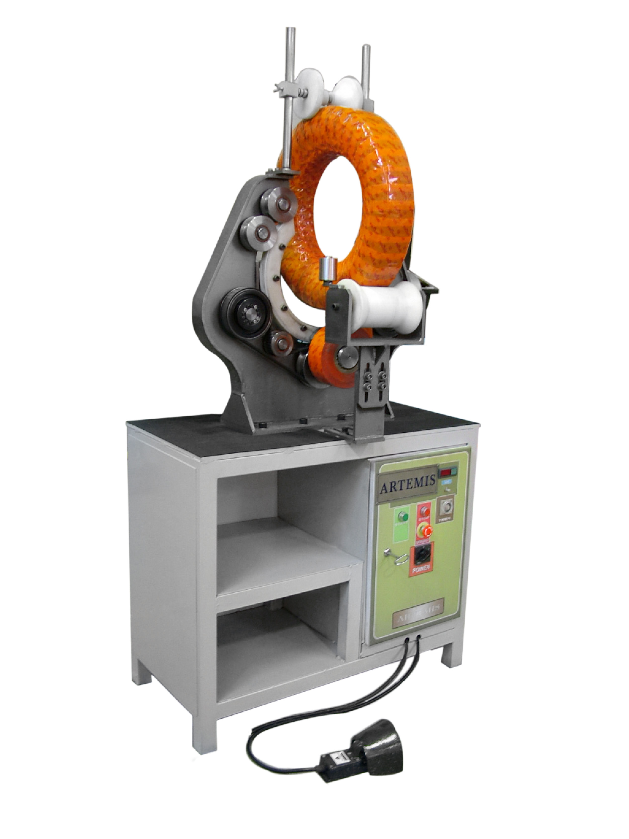 Coil warapping machine